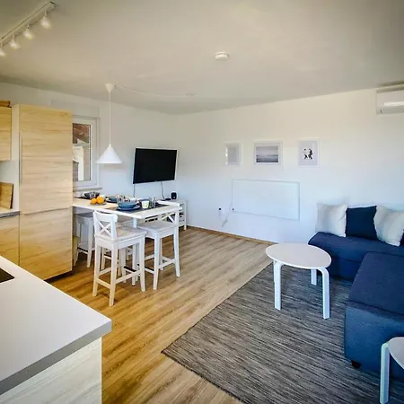 Apartment Casa Martinica - House With 2