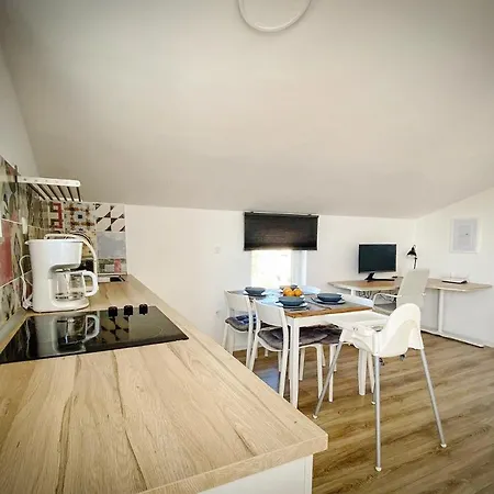 Casa Martinica - House With 2 Liznjan