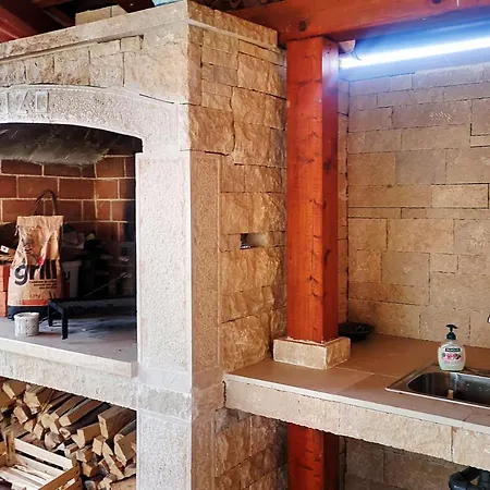 Apartment Casa Martinica - Peaceful Garden Liznjan